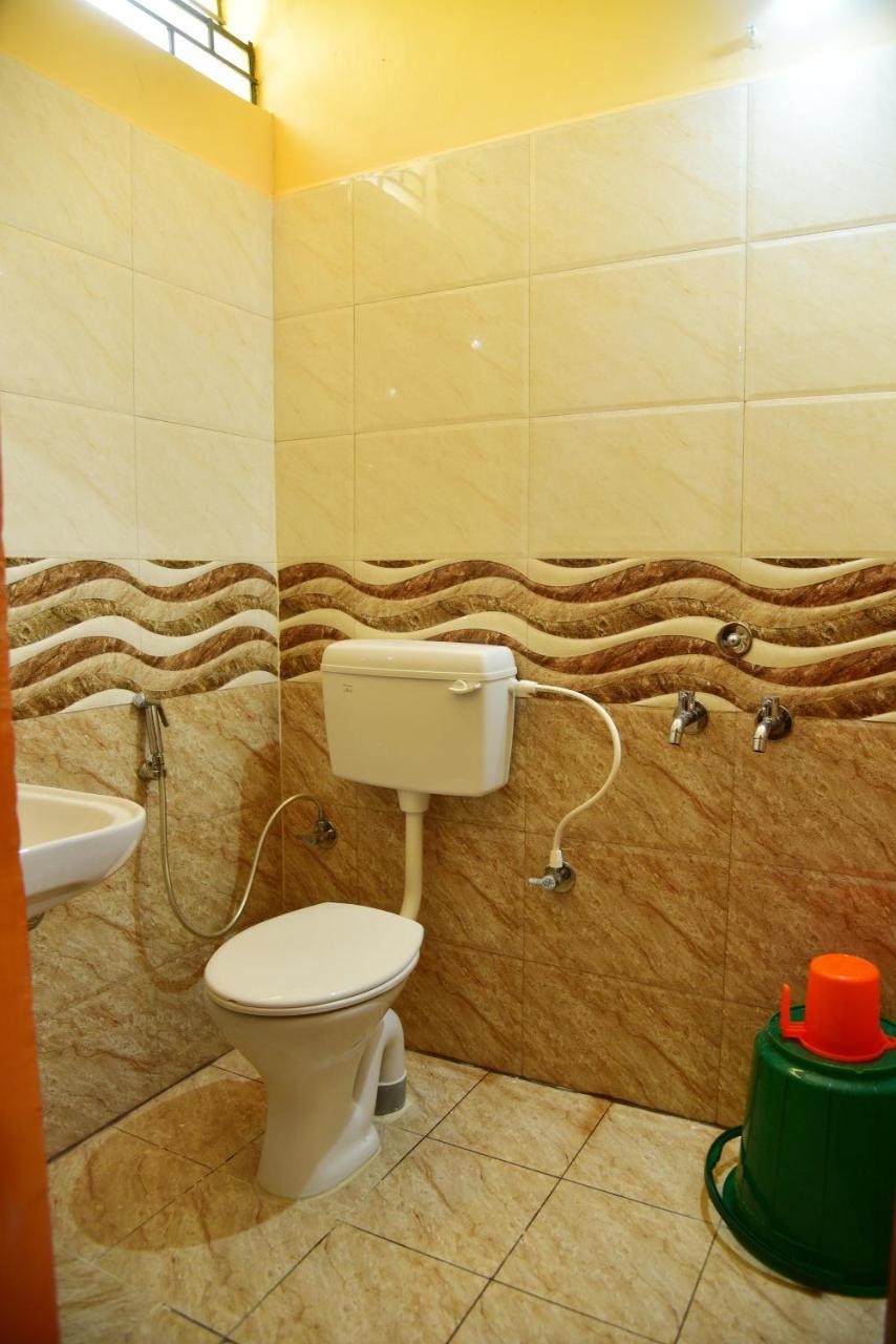 Shreyas Residency Hotel ไมซอร์ ภายนอก รูปภาพ
