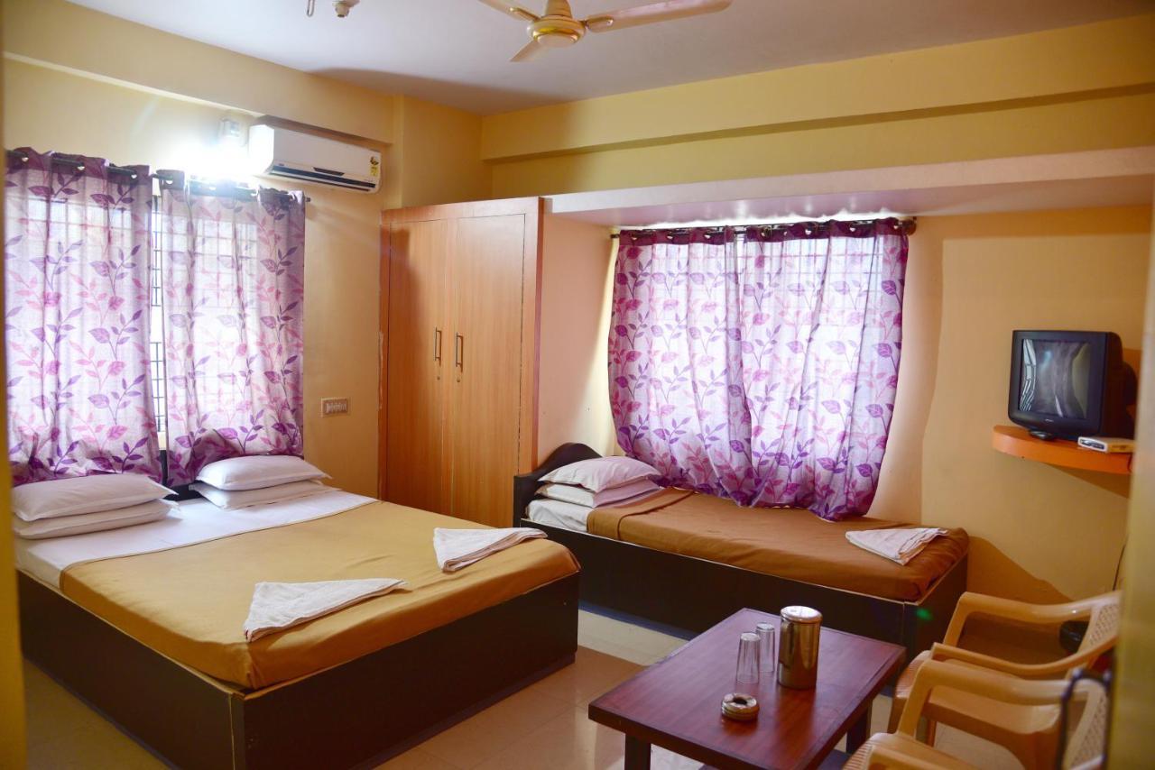 Shreyas Residency Hotel ไมซอร์ ภายนอก รูปภาพ