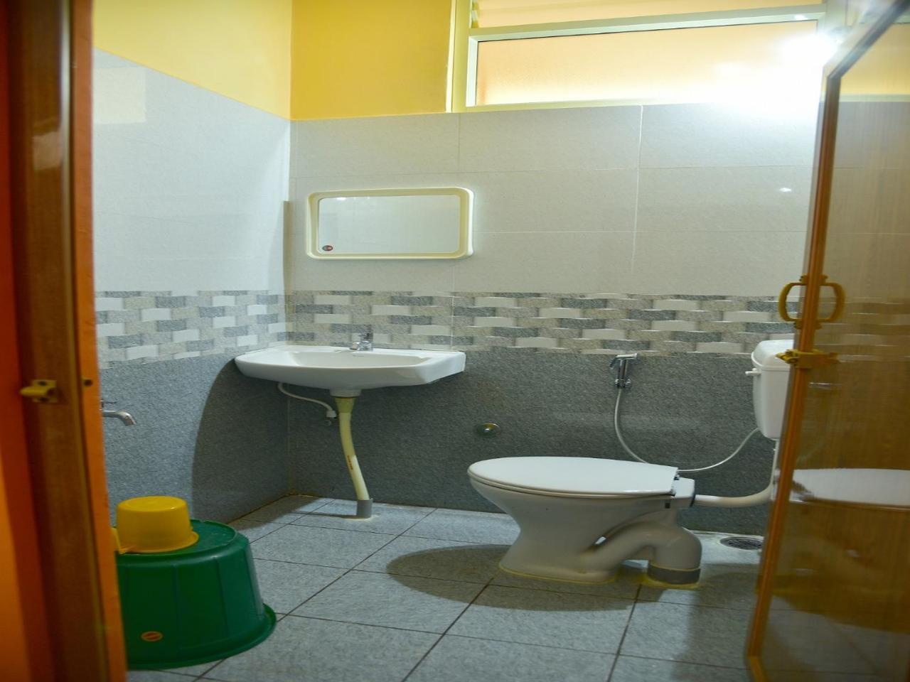 Shreyas Residency Hotel ไมซอร์ ภายนอก รูปภาพ